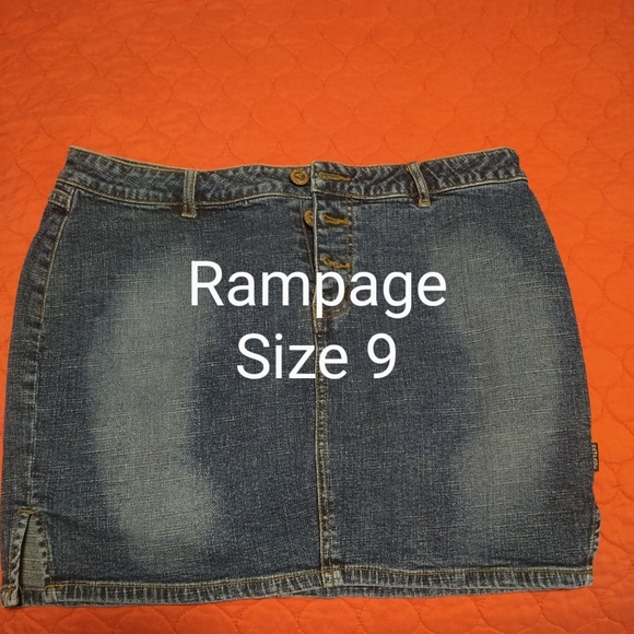 Jean skirts lot of 5 - Picture 6 of 6